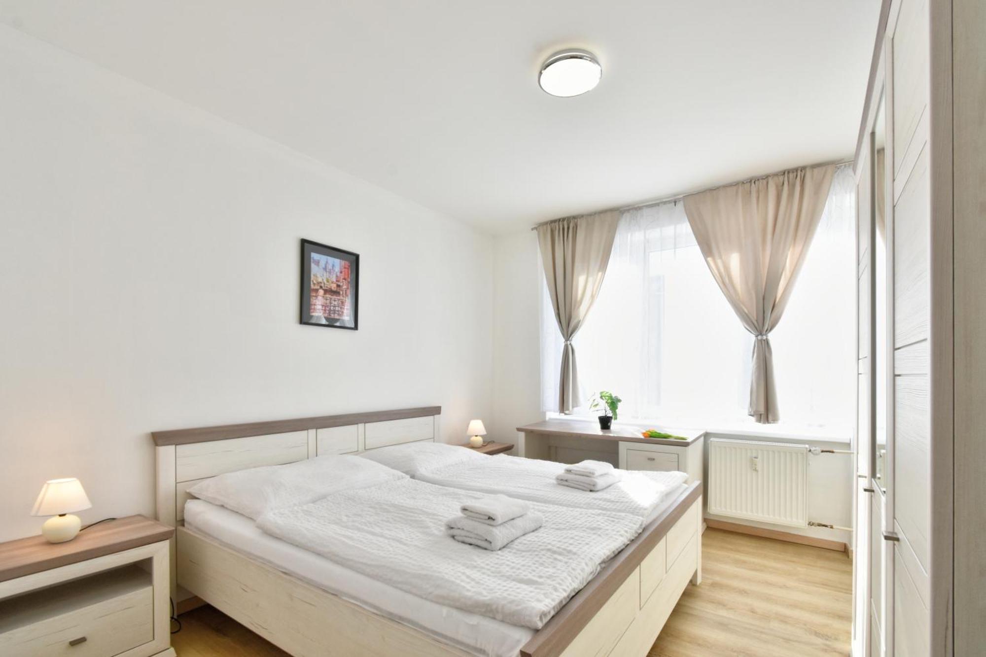 Karlsbad Central Point Esterno foto